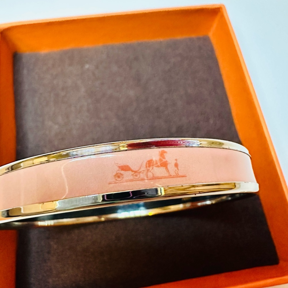 #121 Authentic Hermes Enamel Narrow Pink Bangle.